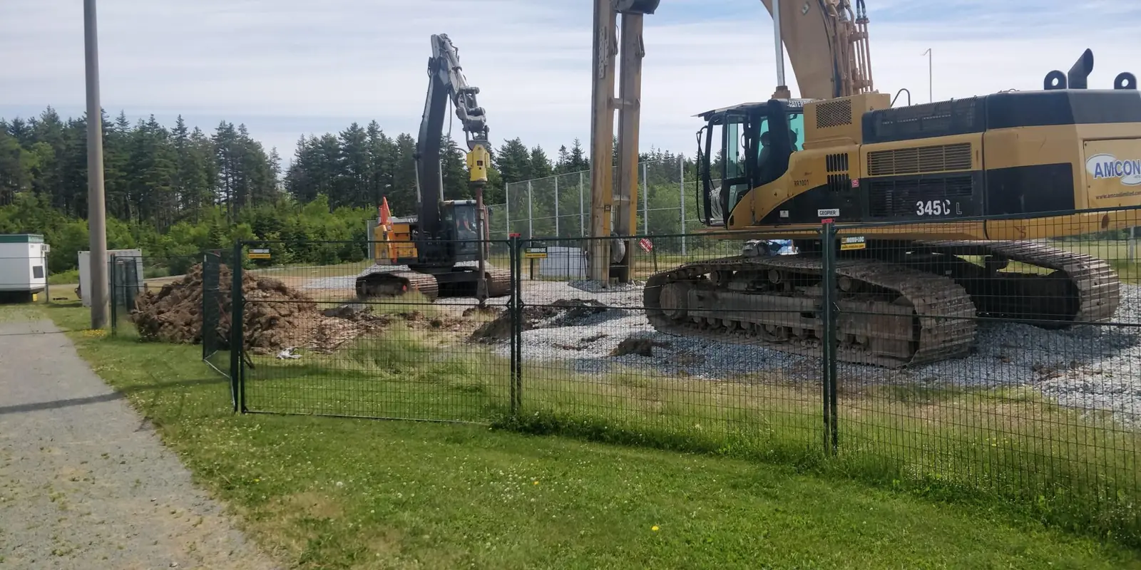 Construction at the Graves-Oakley clubhouse